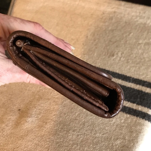 ⭐️ SALE ⭐️ Frye Melissa Leather Continental Wallet Dark Brown MRSP $158 - Picture 9 of 11